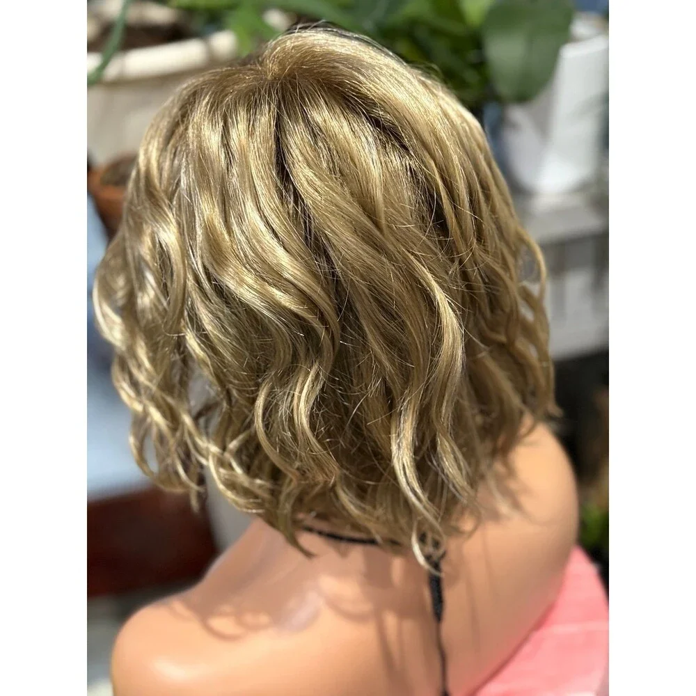 Jon Renau “January” wig in color Malibu blond New